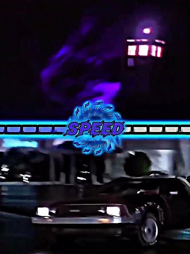 The Tardis vs delorean time machine