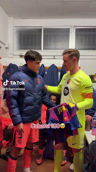 Celebra els 100 partits amb el Barça!