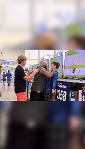 129K views · 2.1K reactions | #choked #crazymemes #funnyclips #fypageシ #comedyreels #prank | Splash.pranks | Facebook