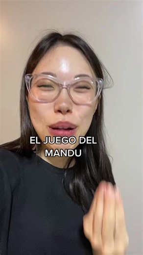 El juego del mandu que decide quién lava los platos