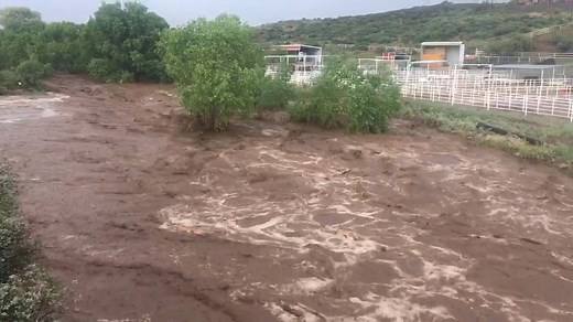 MAYER FLOODING Low-lying areas of Mayer, Arizona, are evacuating due to the rising Big Bug Creek. 12News.com Video: Dale Bennett | 12News