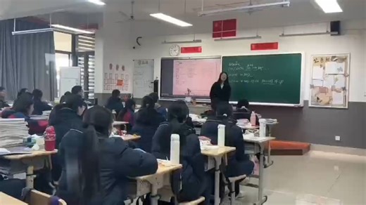 50b39a249553f53f5449c3fb6c47d0ef