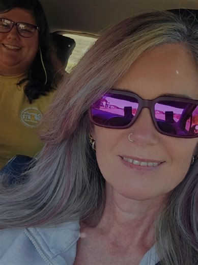 Happy Wednesday!! Be kind today! Make someone smile!! Say Hi to a stranger! You never know what people are going through and you might just make their day better!! #bekind #smiles #beyourself #Wednesday #CapCut