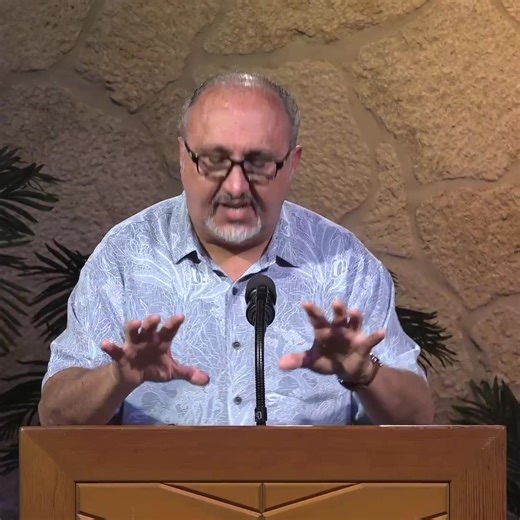 Pastor JD explains how Covid-19 (when the entire world was united) is the linchpin that pulls together the prophetic dots. Watch the full Prophecy Update - The Final Lap: www.JDFarag.org/bible-prophecy #Covid19 #BigPharma #Pandemic #Unity #Prophecy | J.D. Farag