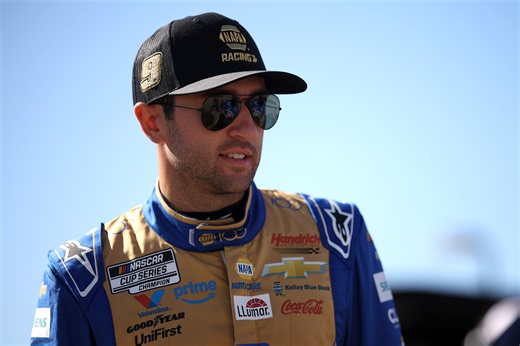 Chase Elliott Under Scrutiny as NASCAR Insider Launches Critical Assessment