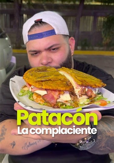 COMIDA GROSERA EN MARACAIBO😮‍💨🔥 Visite nuevamente @FASTFOOD_LACOMPLACIENTE y definitivamente cada vez me dejan más loco🤯 Sector 18 de octubre frente a la plaza📍 #foodie #maracaibo #zulia #hamburguesas #comidarapida