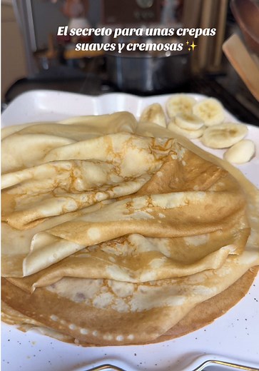 Receta Clásica de Crepas (Básica y Fácil) Rinde aproximadamente 10-12 crepas Ingredientes 1 taza de harina de trigo (todo uso) 2 huevos grandes 1 taza de leche 2 cucharadas de mantequilla derretida (más para el sartén) 1 cucharada de azúcar (opcional, para crepas dulces) 1 cucharadita de vainilla (opcional, para crepas dulces) #crepes #EasyRecipes #fypシ #brunch #foodie