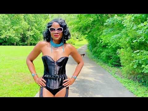 Fashion OOTD |SAVAGE FENTY TRY ON | CORSET REVIEW/TRY-ON | No Bra | thigh high boots
