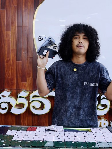 ធុញអត់នៅពេលគេផ្សាយ iPhone 13 299$ ស្អាតៗថែមឆ្នាំងហ្សុីន តែទៅដល់ហាង អត់មានតំលៃនឹង? នេះតំលៃច្បាស់ៗនៅហាងគ្នាយើង ធានា១ខែបញ្ហារដូរថ្មីភ្លាមៗ iPhone 13 128G LL/A USA LCD Copy 299$ LCD Original 359$_399$ ថែមឆ្នាំងហ្សុីន iPhone 13 Pro Max 128G LL/A USA LCD Copy 399$ LCD Original 489$ _579$ ថែមឆ្នាំងហ្សុីន Promotion រំលស់ iPhone 13 កក់មុន 150$ យកបើបានភ្លាម2 12 ខែ ? 6 ខែ ? 3 ខែ ? iPhone 13 Pro Max កក់មុន 250$ 12 ខែ ? 6 ខែ ? 3 ខែ ? iPhone 15 Pro Max ZP/A SIM1 E-SIM Free ឆ្នាំងហ្សុីននិង កាដូរ 256G 899$_959$