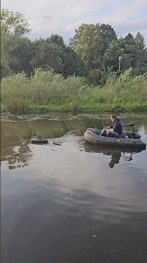 Carp Royal DukePRO Power #baitboat #futterboot #carpfishing