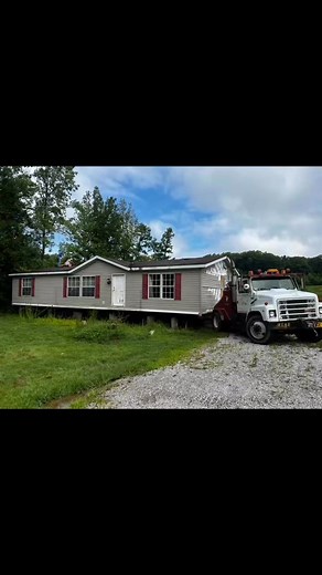 2.4K views · 31 reactions | #mobilehomesuperhero | Combs mobile home mover’s | Facebook