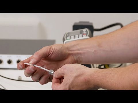 How to make a swagelok connection