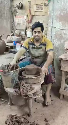 Pottery Techniques: Mastering the Art of Clay Shaping