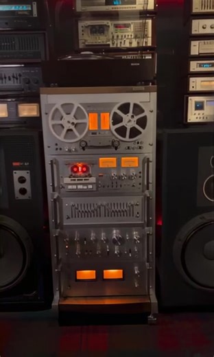 🌇 Pioneer Spec Tower 🌇 70s & 80s Legends Speaker: Sony SS-G7 (1978–1982) Turntable: Denon DP-67L (1983–1987) Song: Miss Broadway – Belle Epoque Special thanks to: hifi_synth_collection_ironman | Analog Power
