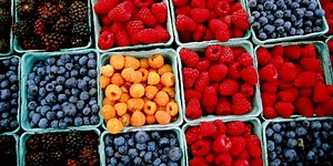 The 5 foods longevity expert Dr. Mark Hyman eats each day to stay biologically 20 years younger than his age | Fortune Well