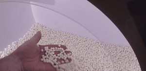 Futuristic Washing Machine Uses 15 Pounds of Beads to Clean Your Clothes