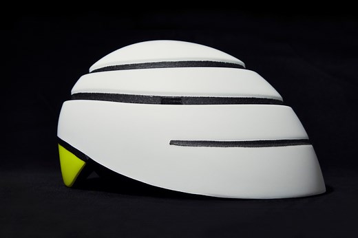 The Bike Helmet That Collapses to Half Its Size
