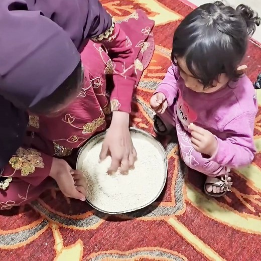 Hope and Despair A Second Wife Who Wants to Conquer Her Husband's Heart. | Alisa iran