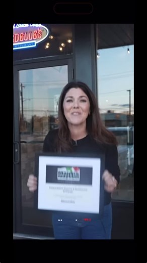 Thank you to Elisa DiStefano and the entire Newsday team for presenting us with this incredible honor! 🙏🏆 We did it, Long Island! 🍕❤️ Pappardelle’s has officially been voted #1 Italian Pizzeria Restaurant on Long Island in Newsday’s Mangia Mayhem competition! From our family to yours thank you for every vote, every visit, and all the love. This one’s for Bethpage and all of Long Island! 💪🇮🇹 #PappardellesBethpage #FollowTheFlavor #MangiaMayhem #LongIslandEats #Newsday #ThankYouLongIsland #B