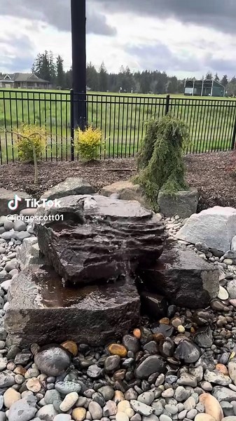 Bubbling Rock Fountain.