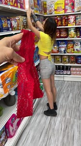 Are you hitting on me? | Leon & Lainey