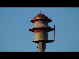 Federal Model 5B siren test w/ BTS clip- Eliot, ME 4/23/18 (Read Description)