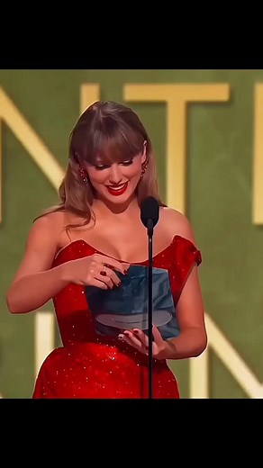 29 reactions · 7 comments | Beyonce's big night! #grammys #grammys2025 #beyonce | Iconic. | Facebook