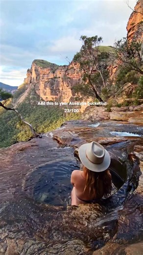 Follow for the full list ✨️ About the pool 👇 📍Fortress Creek Falls, Blackheath Blue Mountains ⛰️ Bucketlist! 23/100: One of our favourites so far! Absolutely unreal place not many make the trek to. It's not so much a secret more that people don't do the big hike to get here. Absolutely stunning spot. And completely freezing cold in there. But worth it 🤌 Park at Fortress Ridge Carpark. Hike: 10km return with some rock/steeper sections. We aren't super experienced and found it pretty easy. Obvi