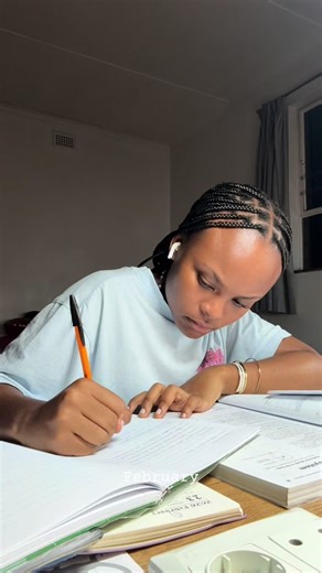focus february 🧘🏽‍♀️🫀 #february #studytimelapse #lastyearofschool #studywithme #fypsouthafrica🇿🇦