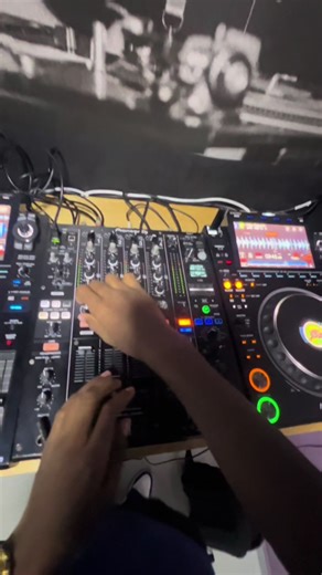 Simple Build Up and Drop Techniques in Tech House