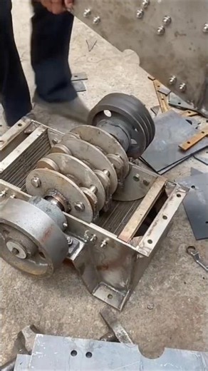Complete Overhaul of a Destroyed Heavy-Duty Gearbox