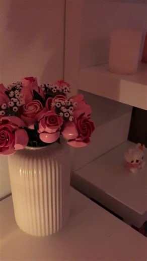 Creating Stunning Lego Roses for Your Bouquet