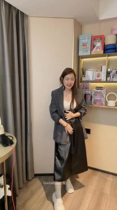 277 reactions · 85 shares | 中国代购 ✨高端长版西装外套✨ PRICE: RM69...