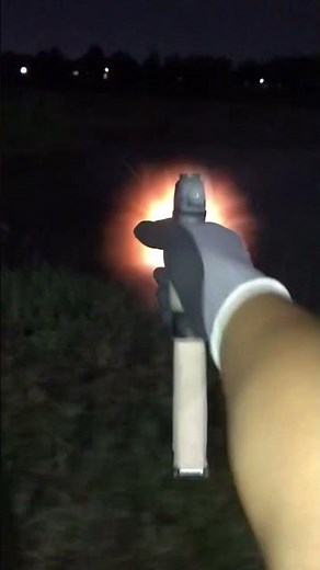 springfield xd9 subcompact i had to stuff the 30rounds in just for the one time only jammed once#9mm