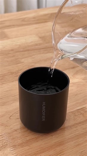 141K views · 726 reactions | It brings a gentle mist to dry spaces—great for your desk, bedside, or even travel. ️️  Find it at https://temu.to/m/ganwjbjixmo #Temu #TemuFinds #AirCare | Shoptemu | Facebook