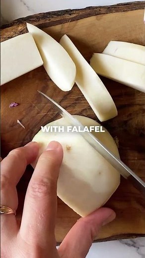 This Israeli Pickle Turns Average Shawarma Into Something Legendary #middleeasternfood