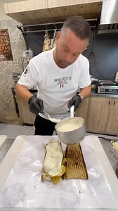 2.6K views · 96 reactions | Zingara del giorno ❤️ #foodporn #napolifoodporn #napolinelcuore #mondo #italia #italy #trattoria #zingara | La FONTE Lattea - Trattoria da Michele | Facebook
