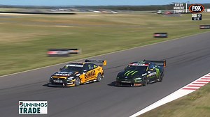 Scott Pye under brakes 👊 A few of the big Bunnings Trade Australia PowerPasses from The Bend! | Supercars