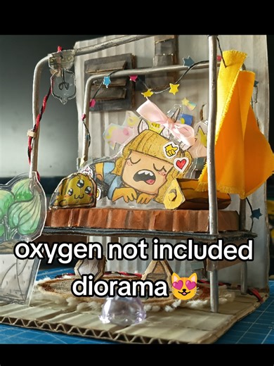 i love ellie #oxygennotincluded #ONI #klei #duplicant #handmade #diy #cardboard #craft #f #fy #fyp #viral #funny