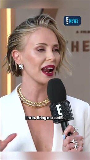 Charlize Theron's Achilles' heel is potato chips. 🥔