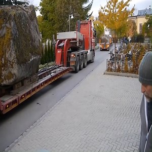 The big stone | Mysterious Aliens