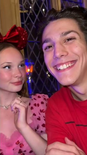 I TOOK HER TO A CASTLE (Yes or No) #shorts