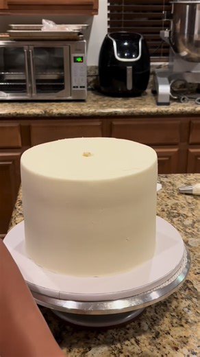 Sweet Brittle Bakery on Instagram: "Gingerbread man cake. . #baking #cake #bakery #cakes #cakedecorating #cakesofinstagram #cakestagram #instacake #cakedesign #cakeart #buttercream #cakelover"