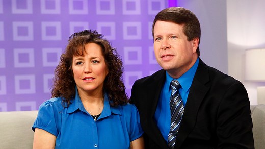 Duggar ex-pals Jim & Bobye Holt lose custody of kids after abuse claims