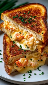 4.2K views · 40 reactions | Lobster Grilled Cheese Melt This cheesy...