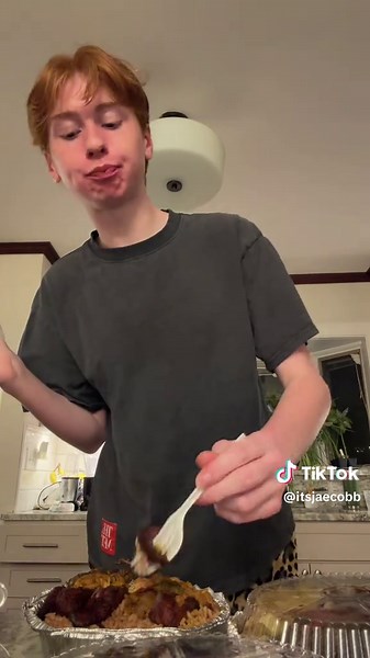 Exploring Jamaican Cuisine: Must-Try Dishes