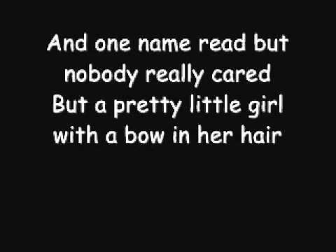 Dixie Chicks - Travelin' Soldier (Lyrics)