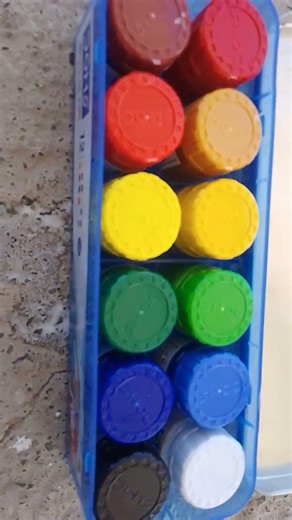 diy homemade easel and canvas #diycrafts