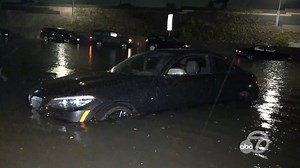 STORM WATCH: Several drivers abandoned their vehicles on I-880 in Fremont after flooding from one of the strongest storms to hit the Bay Area in years blocked the freeway early Monday. All lanes have since reopened. https://abc7ne.ws/3Bat1yz | ABC7 News