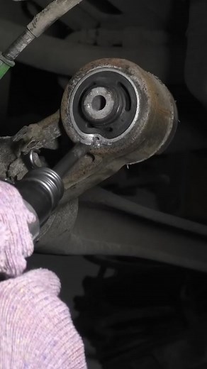 Pneumatic Chisel for Car Suspension Test | Automotive Repair Tools